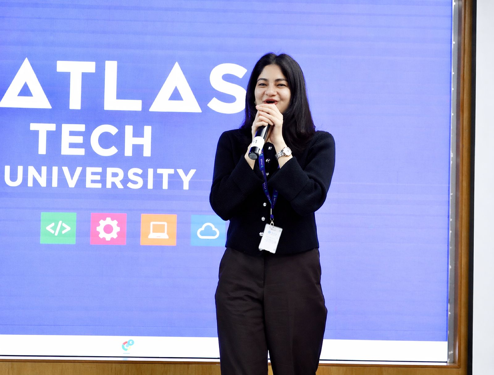 Divya Thakur speaking